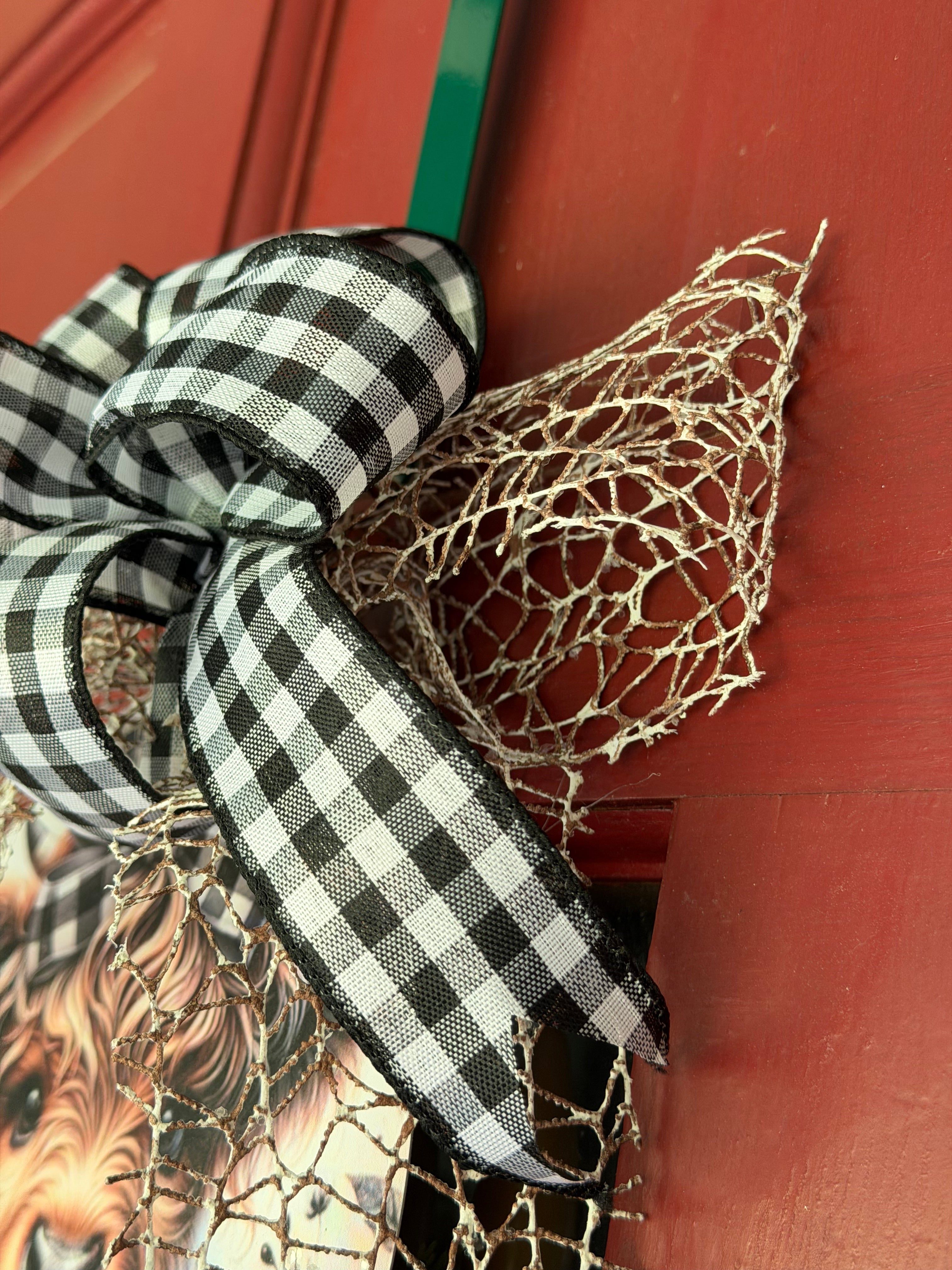 Farmhouse Christmas Metal Wreath