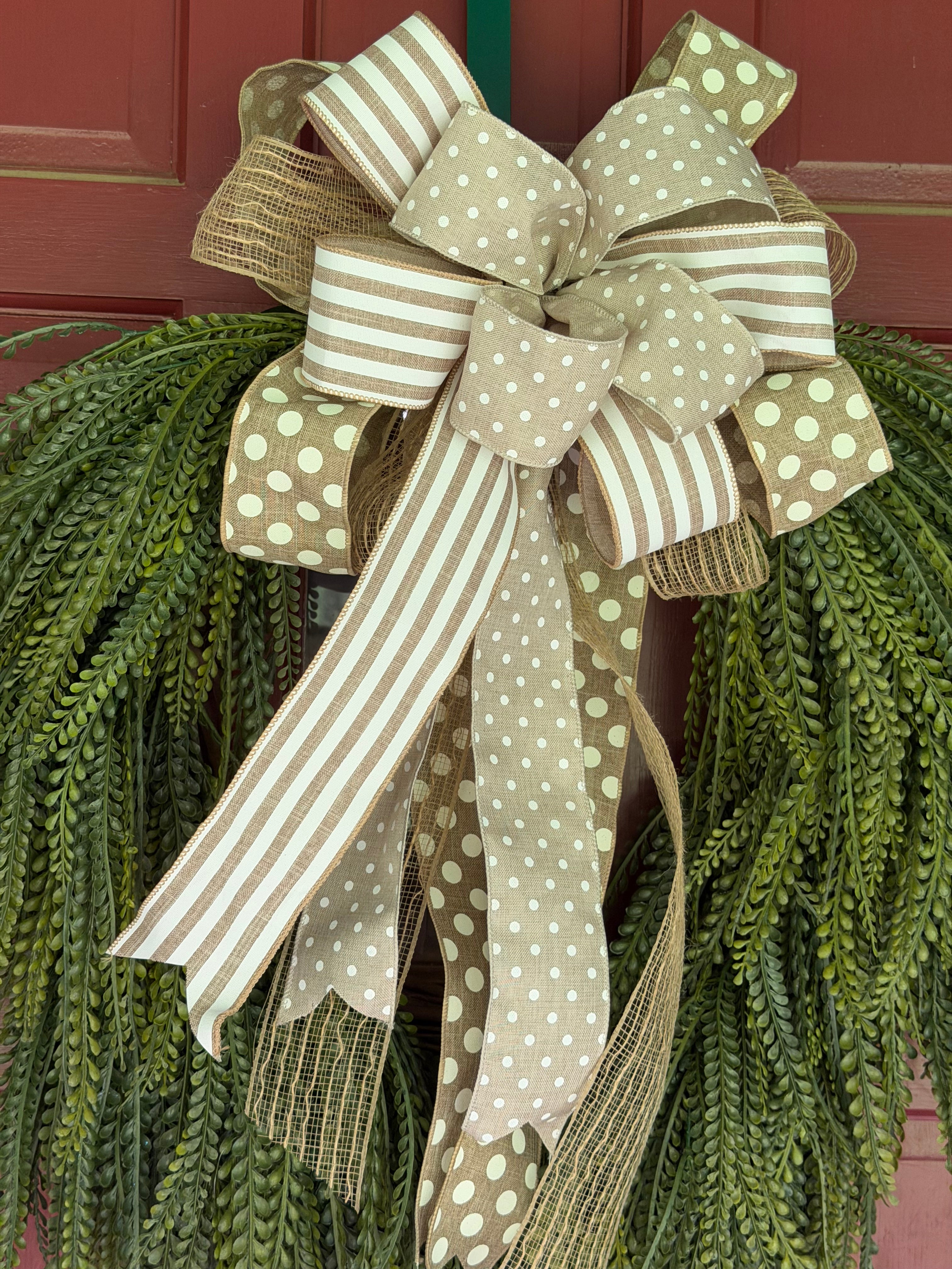 Beaded Grass Everyday Grapevine Wreath
